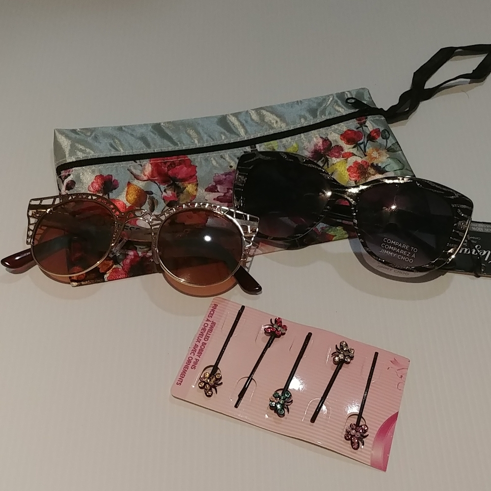 2 Pairs of Fashion Sunglasses w. Bonus Gifts